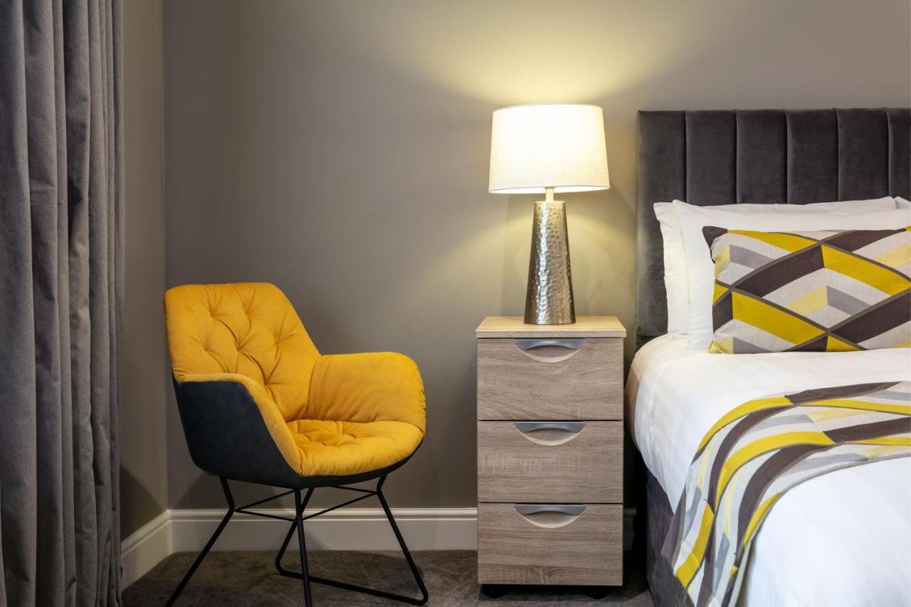 Roydon Marina Village Hotel Kültér fotó